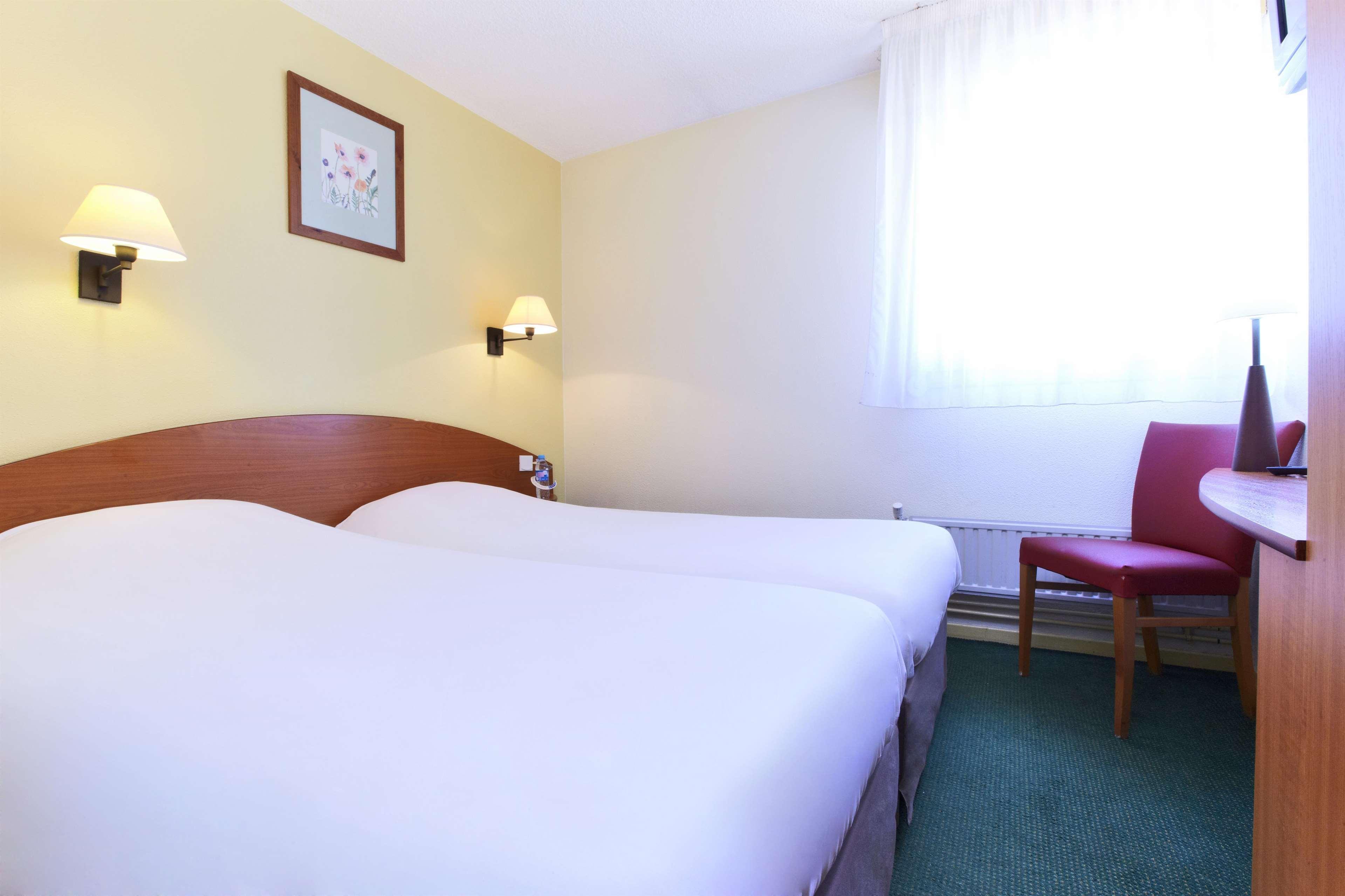 Kyriad Dunkerque Sud - Loon Plage Екстер'єр фото